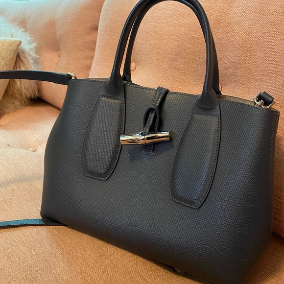 Longchamp Roseau Bag (medium) - Picture 1 of 3